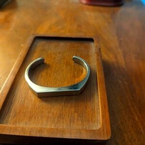 Bulova Bracelet durable and unique piece , stainless steel